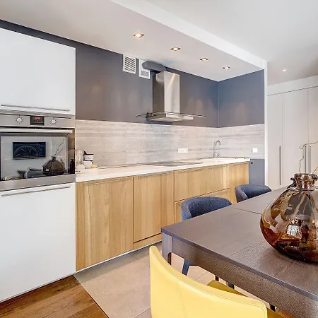 维尔纽斯公寓和套房 公寓