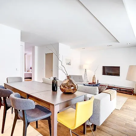 Апартаменти &