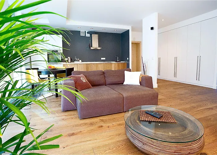 & * ヴィリニュス